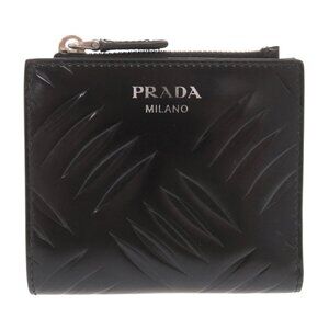 AUTHENTIC PRADA Logo Compact Wallet Bifold Wallet LTJ375-011226